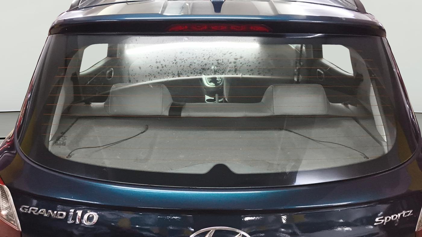 2021 Hyundai GRAND I10 NIOS SPORTZ AMT 1.2 KAPPA VTVT, Petrol, Automatic, 38,633 km, Rear Windshield