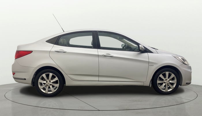2013 Hyundai Verna FLUIDIC 1.6 VTVT SX, Petrol, Manual, 70,493 km, Right Side View