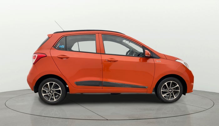2018 Hyundai Grand i10 SPORTZ AT 1.2 KAPPA VTVT, Petrol, Automatic, 23,239 km, Right Side View