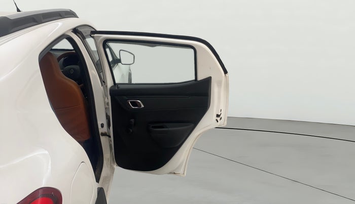 2018 Renault Kwid RXT 1.0 AMT (O), Petrol, Automatic, 47,888 km, RHS Rear Door