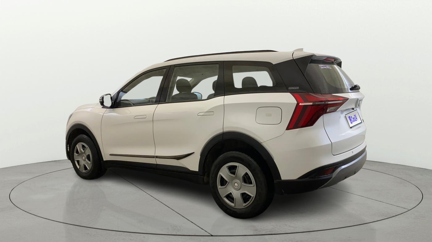 2022 Mahindra XUV700 AX 3 P MT 5 STR, Petrol, Manual, 45,328 km, Left Back Diagonal