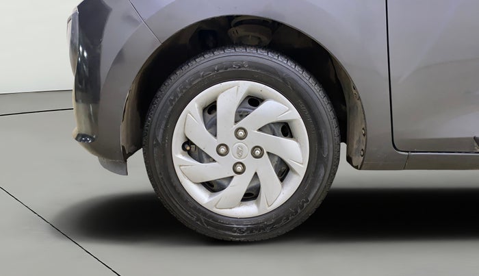 2019 Hyundai NEW SANTRO SPORTZ CNG, CNG, Manual, 13,017 km, Left Front Wheel