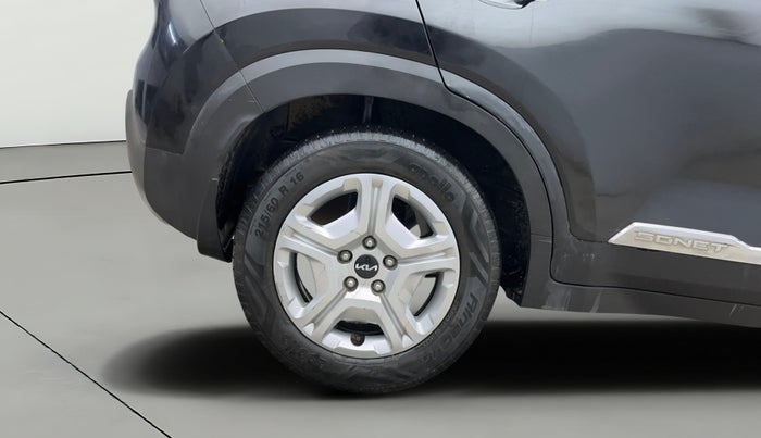 2022 KIA SONET HTK PLUS 1.2, Petrol, Manual, 53,210 km, Right Rear Wheel