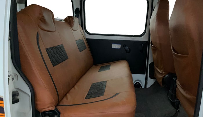 2018 Maruti Eeco 5 STR WITH A/C+HTR, Petrol, Manual, 56,107 km, Right Side Rear Door Cabin