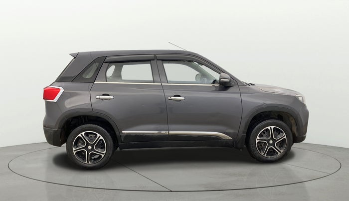 2020 Maruti Vitara Brezza LXI, Petrol, Manual, 77,545 km, Right Side View