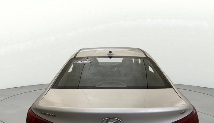 2018 Hyundai Verna 1.6 VTVT SX, Petrol, Manual, 78,038 km, Rear Windshield