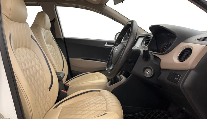 2020 Hyundai Grand i10 SPORTZ 1.2 KAPPA VTVT, Petrol, Manual, 68,882 km, Right Side Front Door Cabin