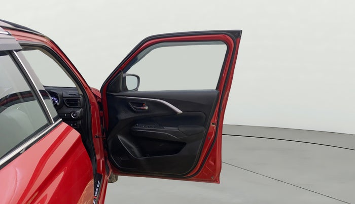 2024 Maruti Swift ZXI PLUS, CNG, Manual, 78,867 km, RHS Front Door