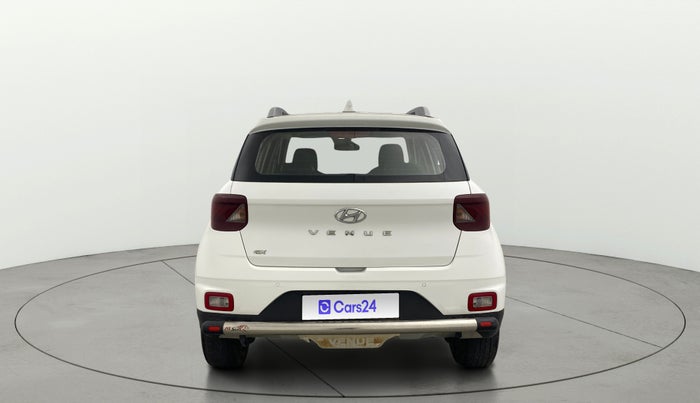 2021 Hyundai VENUE SX 1.5 CRDI, Diesel, Manual, 54,146 km, Back/Rear