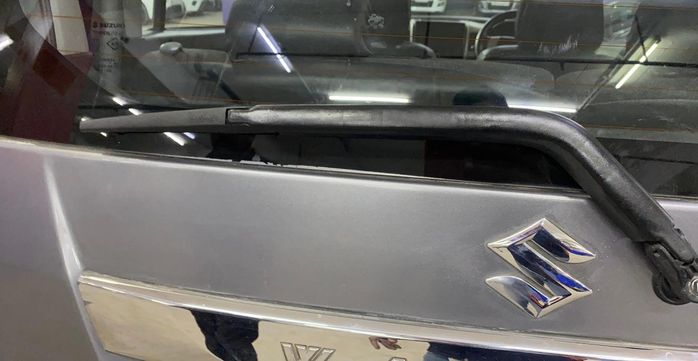 2016 Maruti Wagon R 1.0 VXI, CNG, Manual, 33,809 km, Rear Wiper