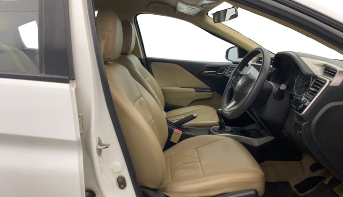 2017 Honda City 1.5L I-VTEC V MT, Petrol, Manual, 68,557 km, Right Side Front Door Cabin