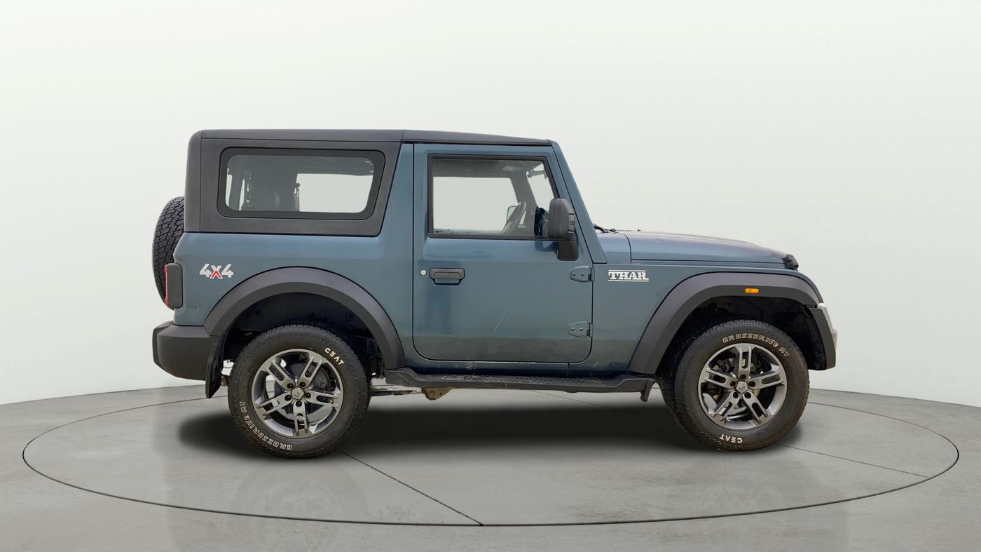 2022 Mahindra Thar LX D AT 4WD HT, Diesel, Automatic, 50,884 km, Right Side View