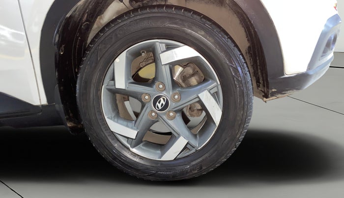 2019 Hyundai VENUE SX(O) 1.4 CRDI, Diesel, Manual, 64,290 km, Right Front Wheel