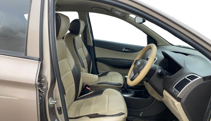 2013 Hyundai i20 ASTA 1.2, Petrol, Manual, 88,888 km, Right Side Front Door Cabin