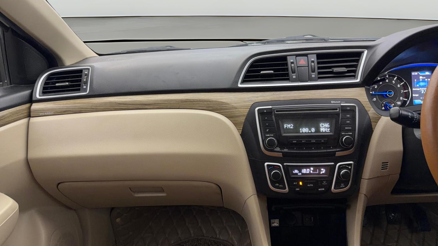 2018 Maruti Ciaz DELTA 1.5 SHVS MT PETROL, Petrol, Manual, 1,05,091 km, Air Conditioner