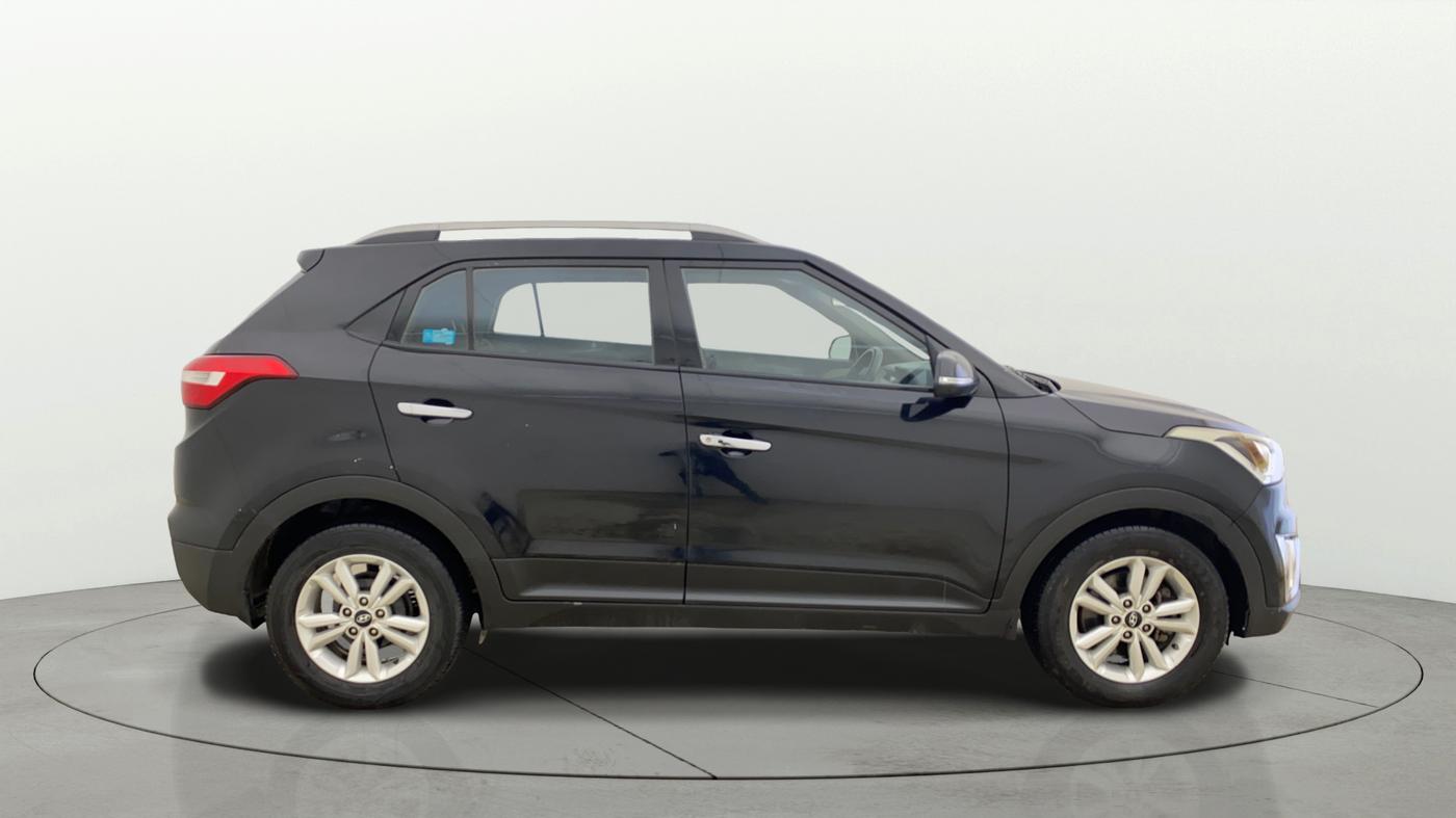 2016 Hyundai Creta SX PLUS 1.6 PETROL, Petrol, Manual, 1,20,527 km, Right Side View