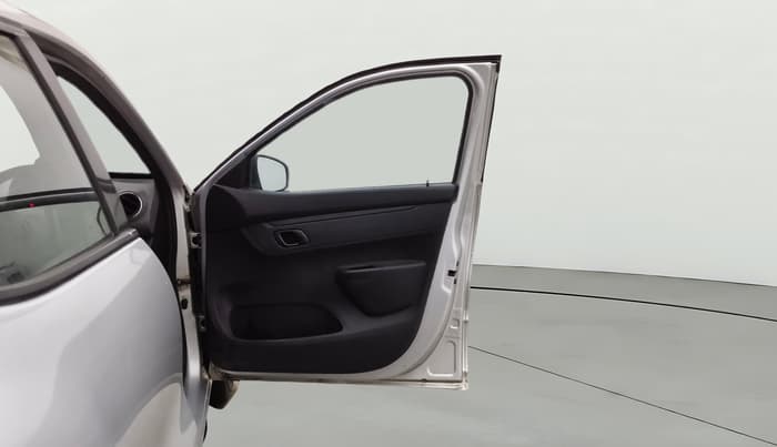 2018 Renault Kwid RXT 0.8, Petrol, Manual, 67,307 km, RHS Front Door