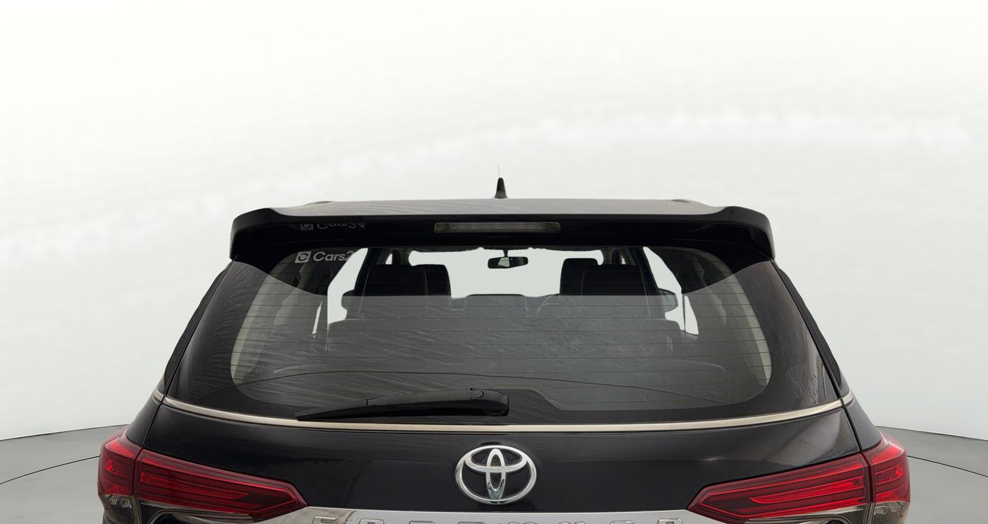 2019 Toyota Fortuner 2.7 4X2 AT, Petrol, Automatic, 24,901 km, Rear Windshield