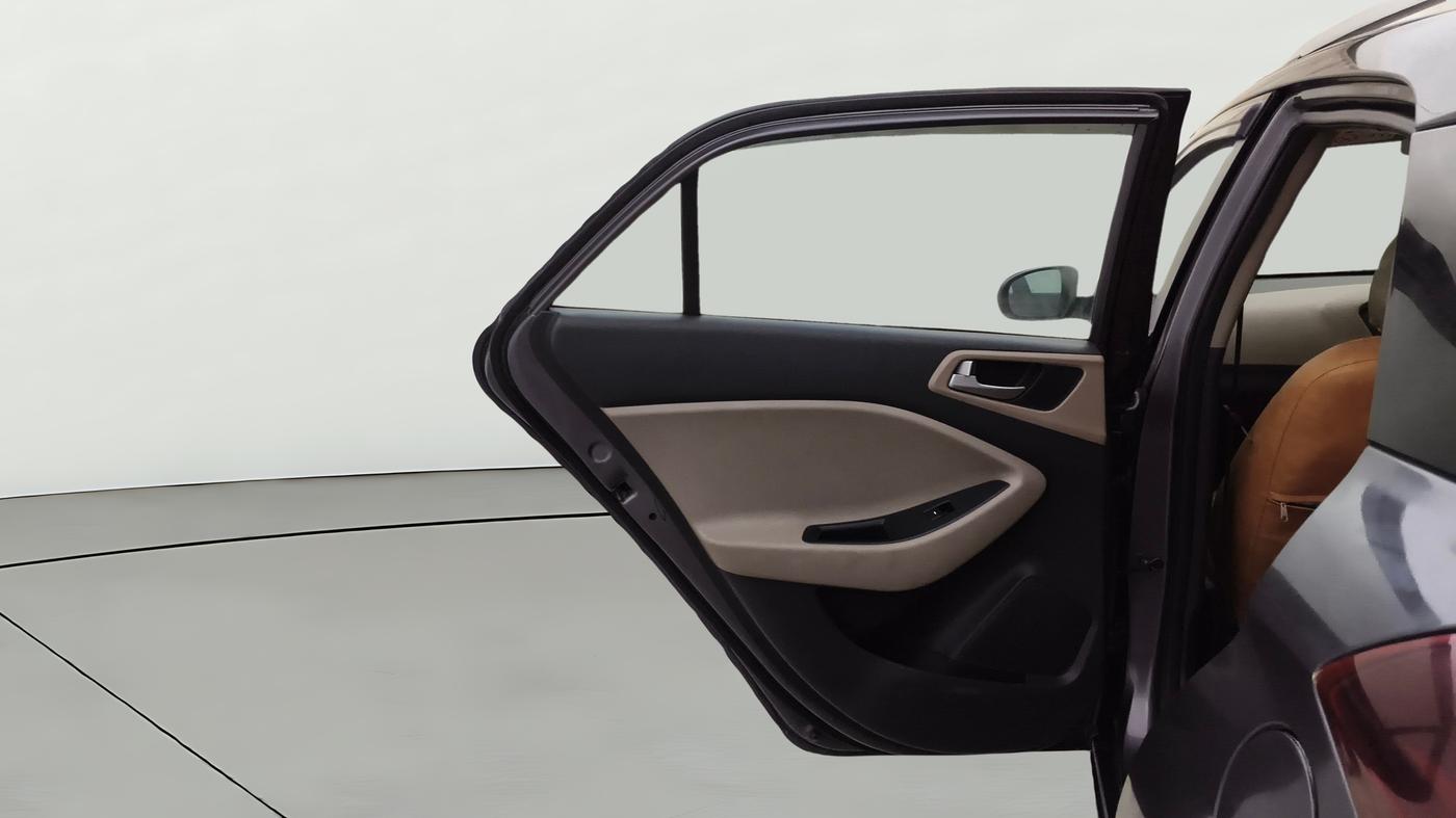 2019 Hyundai Elite i20 ASTA (O) CVT, Petrol, Automatic, 1,28,814 km, LHS Rear Door