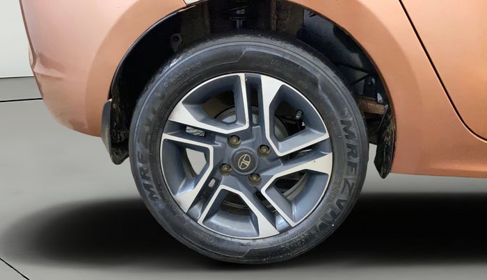 2018 Tata TIGOR XZ PETROL, Petrol, Manual, 54,482 km, Right Rear Wheel