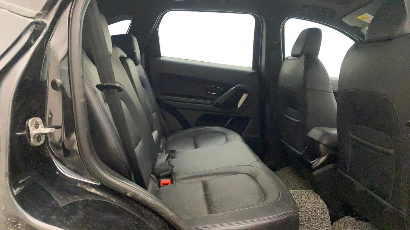 2022 Tata Harrier XZA Plus 2.0L Kryotec Halo Dark Edition, Diesel, Automatic, 1,33,989 km, Right Side Rear Door Cabin