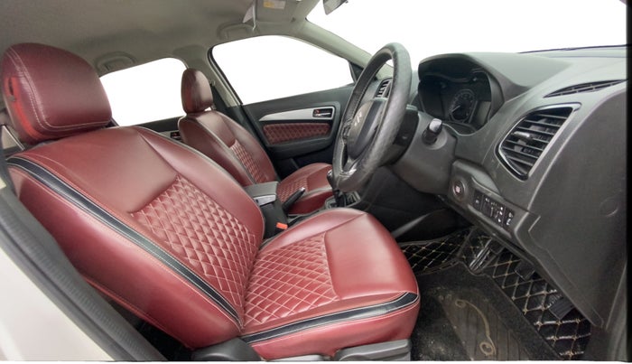 2022 Maruti BREZZA ZXI, Petrol, Manual, 42,466 km, Right Side Front Door Cabin