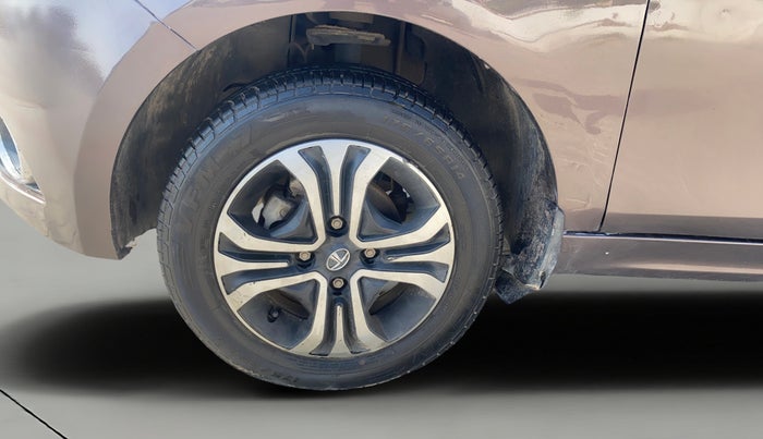 2019 Tata Tiago XZ PETROL, Petrol, Manual, 65,915 km, Left Front Wheel