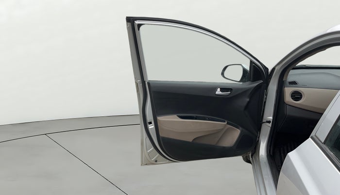 2017 Hyundai Grand i10 SPORTZ 1.2 KAPPA VTVT, Petrol, Manual, 36,339 km, LHS Front Door