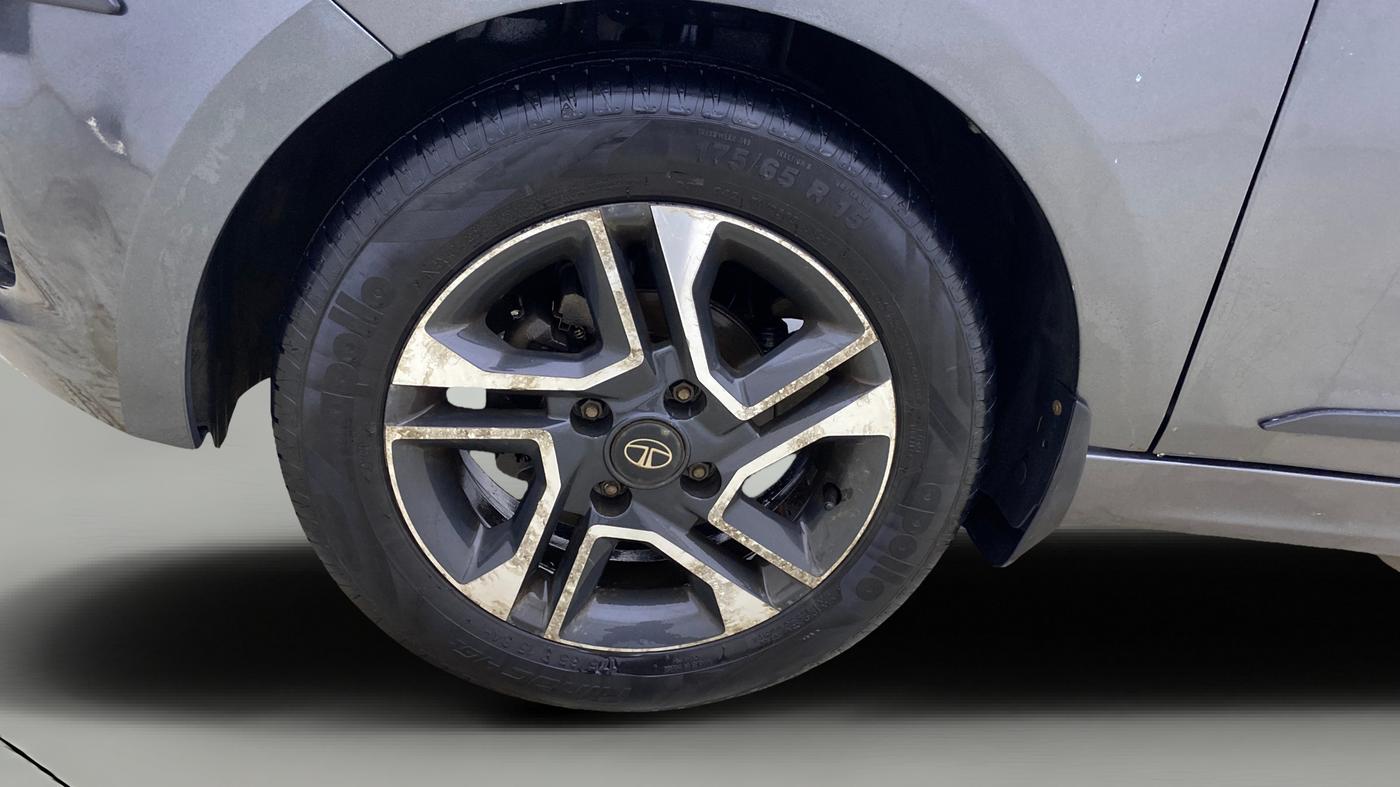 2020 Tata Tiago XZ PLUS PETROL, Petrol, Manual, 76,796 km, Left Front Wheel