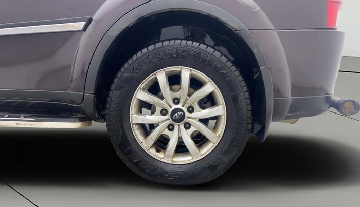2015 Mahindra XUV500 W10, Diesel, Manual, 77,461 km, Left Rear Wheel