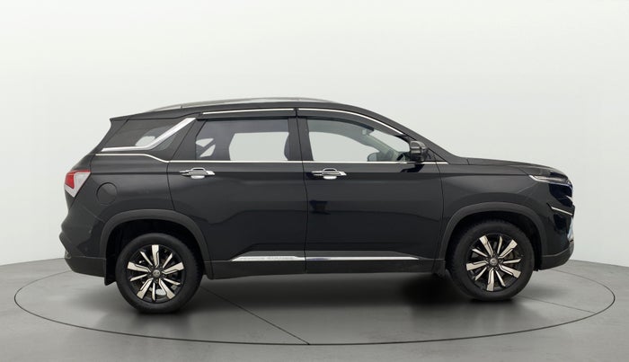 2019 MG HECTOR SHARP 2.0 DIESEL, Diesel, Manual, 1,22,590 km, Right Side View