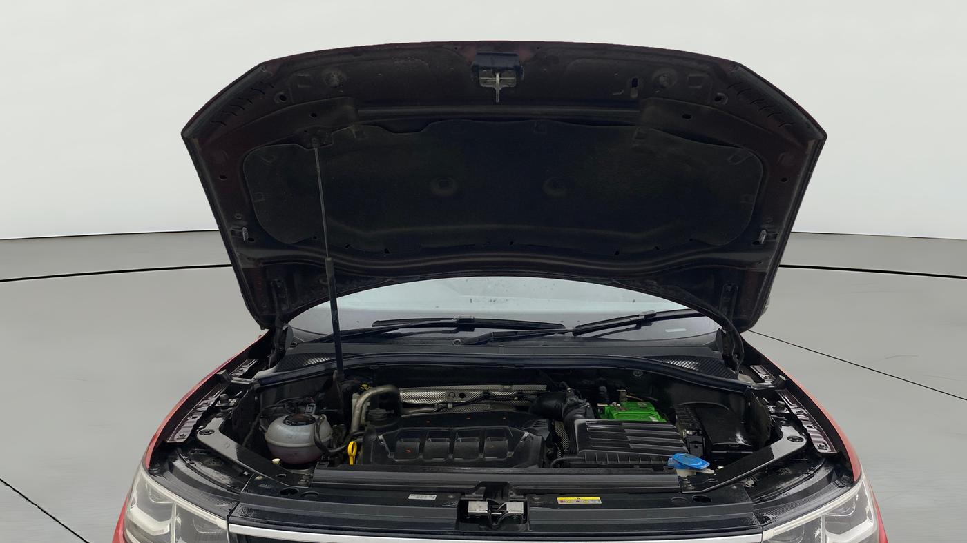 2023 Volkswagen TIGUAN ELEGANCE 2.0 TSI DSG, Petrol, Automatic, 28,207 km, Open Bonet