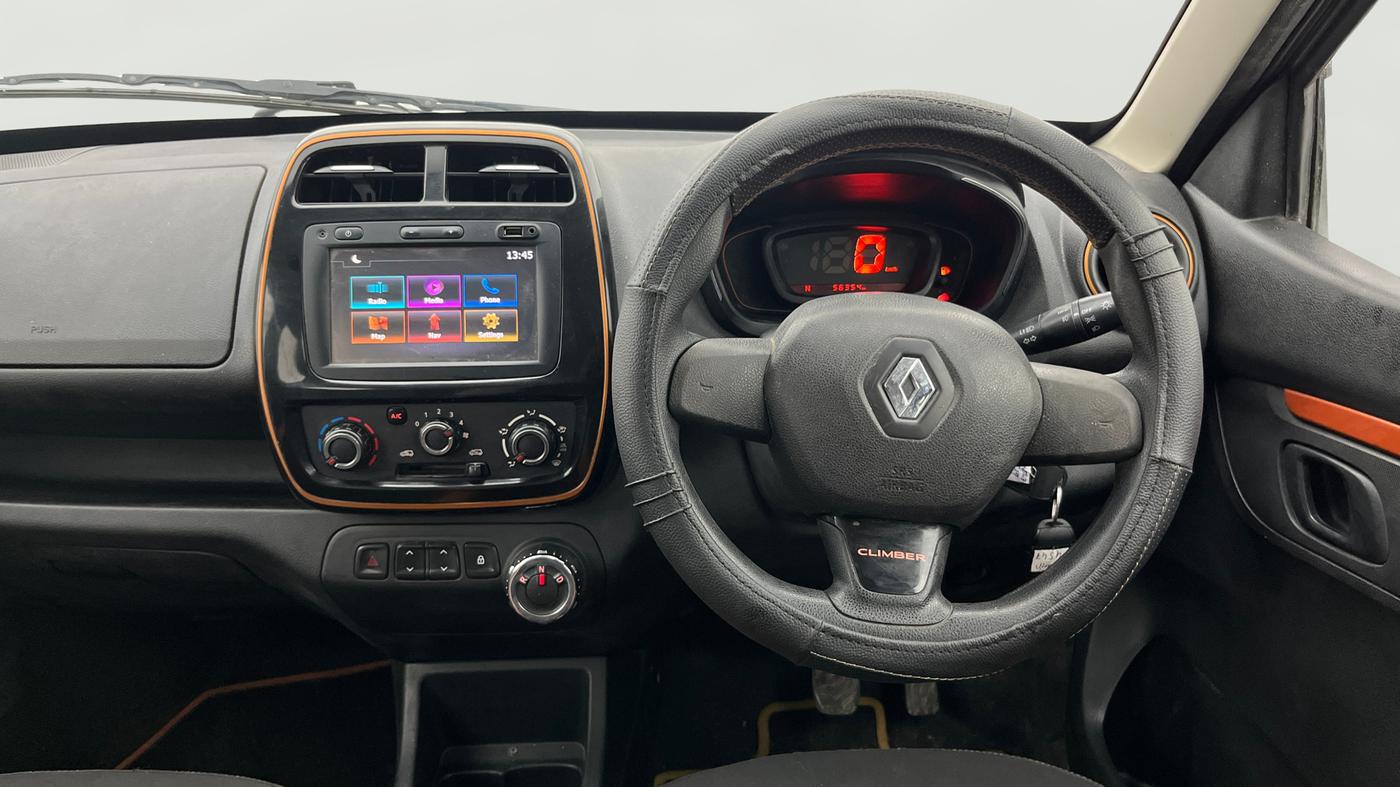 2017 Renault Kwid CLIMBER 1.0 AMT, Petrol, Automatic, 56,354 km, Steering Wheel Close Up