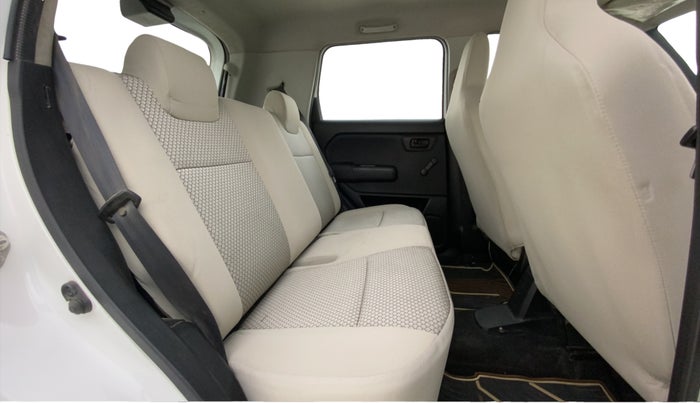2021 Maruti New Wagon-R LXI CNG 1.0, CNG, Manual, 71,472 km, Right Side Rear Door Cabin
