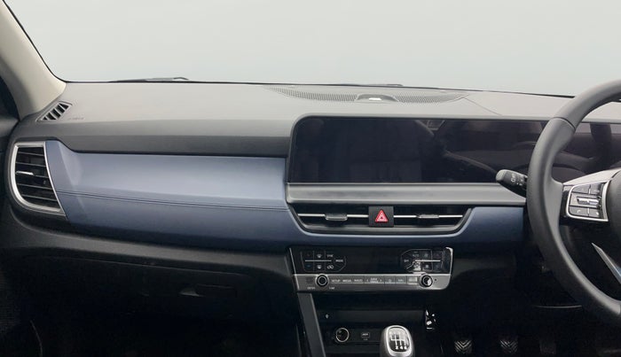 2025 KIA SELTOS HTX (O)1.5 Petrol MT, Petrol, Manual, 8,337 km, Air Conditioner