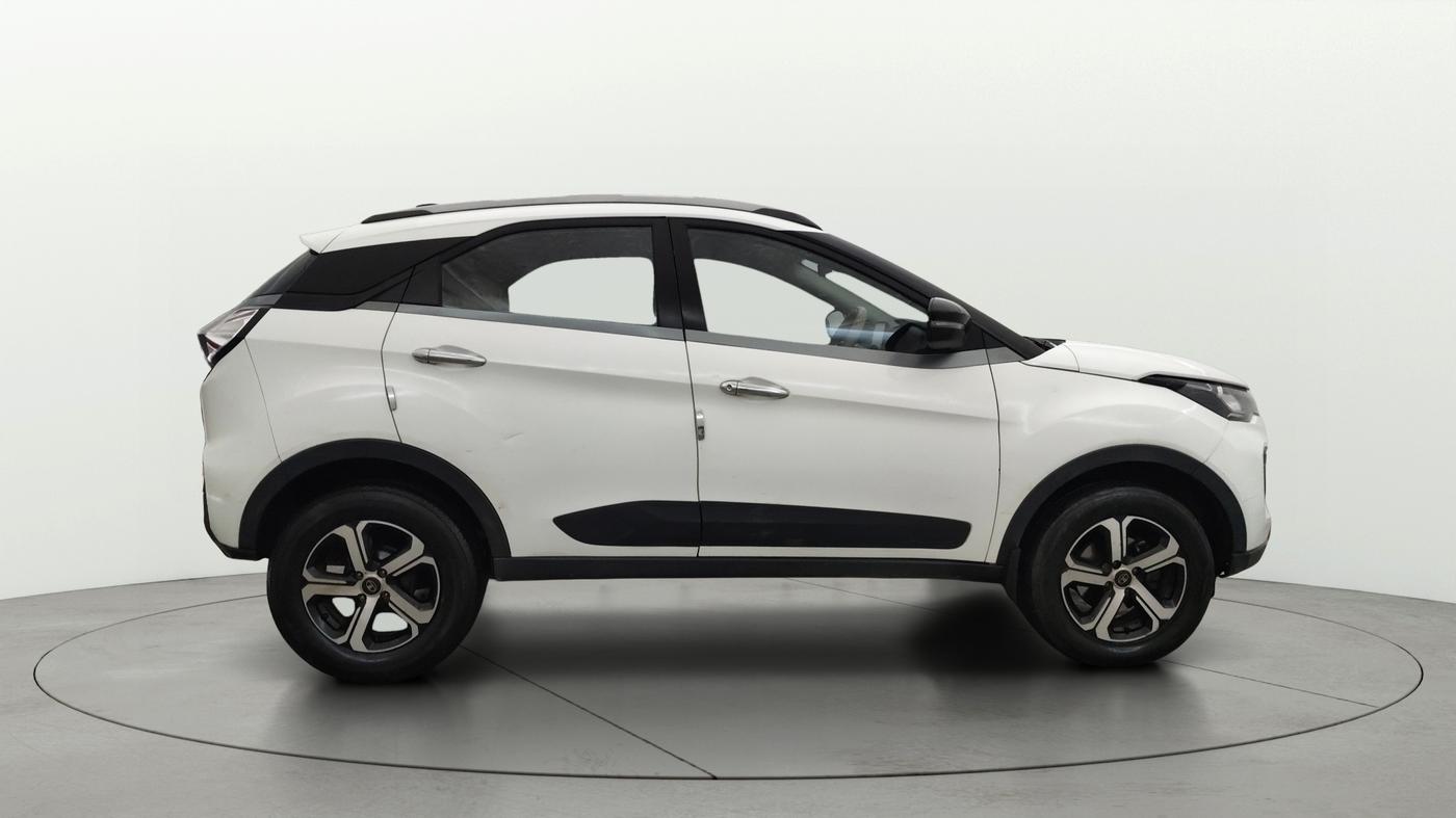 2021 Tata NEXON XZ PLUS PETROL, Petrol, Manual, 70,967 km, Right Side View