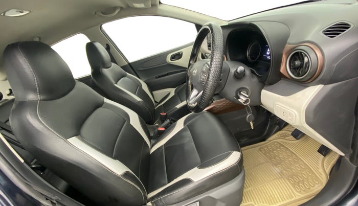 2023 Hyundai AURA S 1.2 CNG, CNG, Manual, 47,910 km, Right Side Front Door Cabin