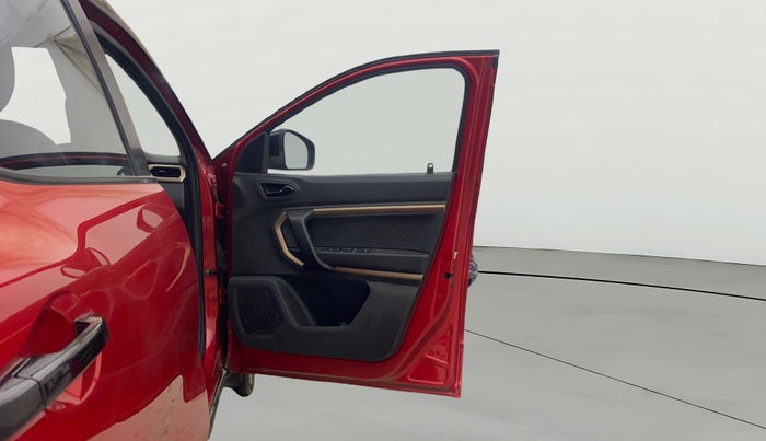 2022 Renault Kiger RXT (O) AMT DUAL TONE, Petrol, Automatic, 34,838 km, RHS Front Door