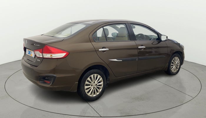 2015 Maruti Ciaz ZXI, Petrol, Manual, 38,542 km, Right Back Diagonal