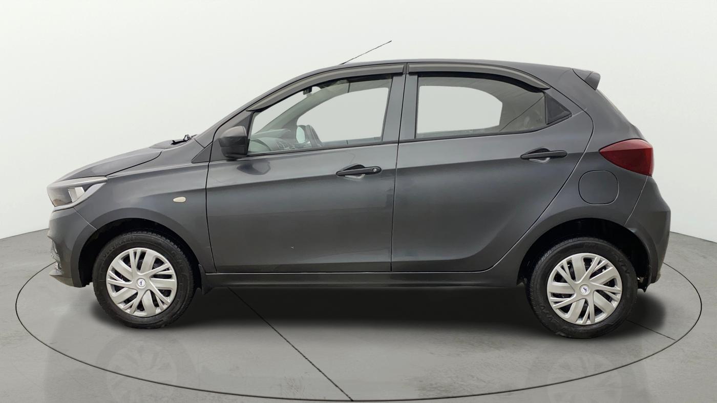 2022 Tata Tiago XM CNG, CNG, Manual, 90,117 km, Left Side