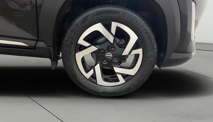 2022 Nissan MAGNITE XV PREMIUM TURBO CVT, Petrol, Automatic, 48,191 km, Right Front Wheel