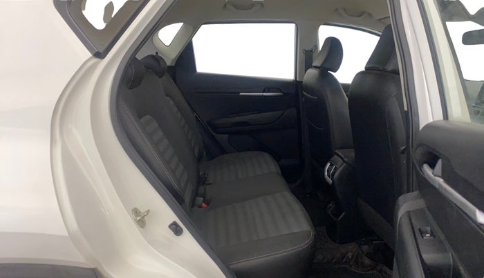 2021 KIA SONET HTK PLUS 1.2, Petrol, Manual, 72,614 km, Right Side Rear Door Cabin
