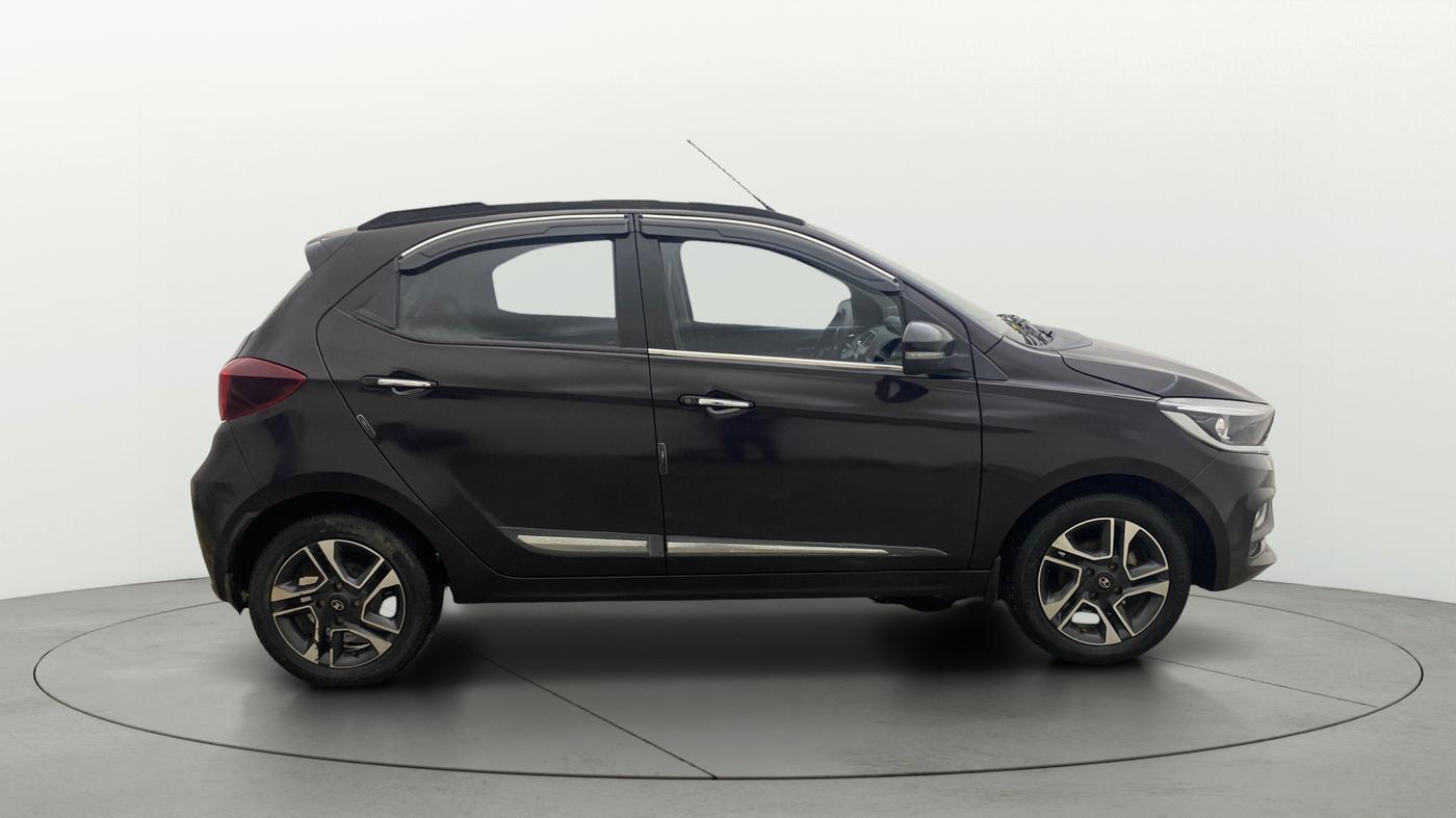 2022 Tata Tiago XZ PLUS PETROL, Petrol, Manual, 45,290 km, Right Side View
