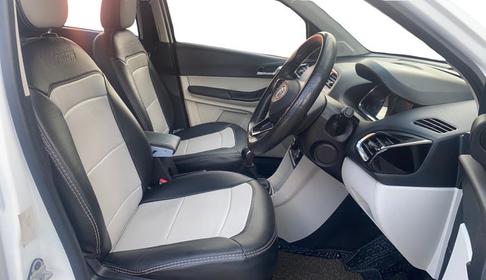 2022 Tata TIGOR XZ PLUS CNG, CNG, Manual, 73,529 km, Right Side Front Door Cabin