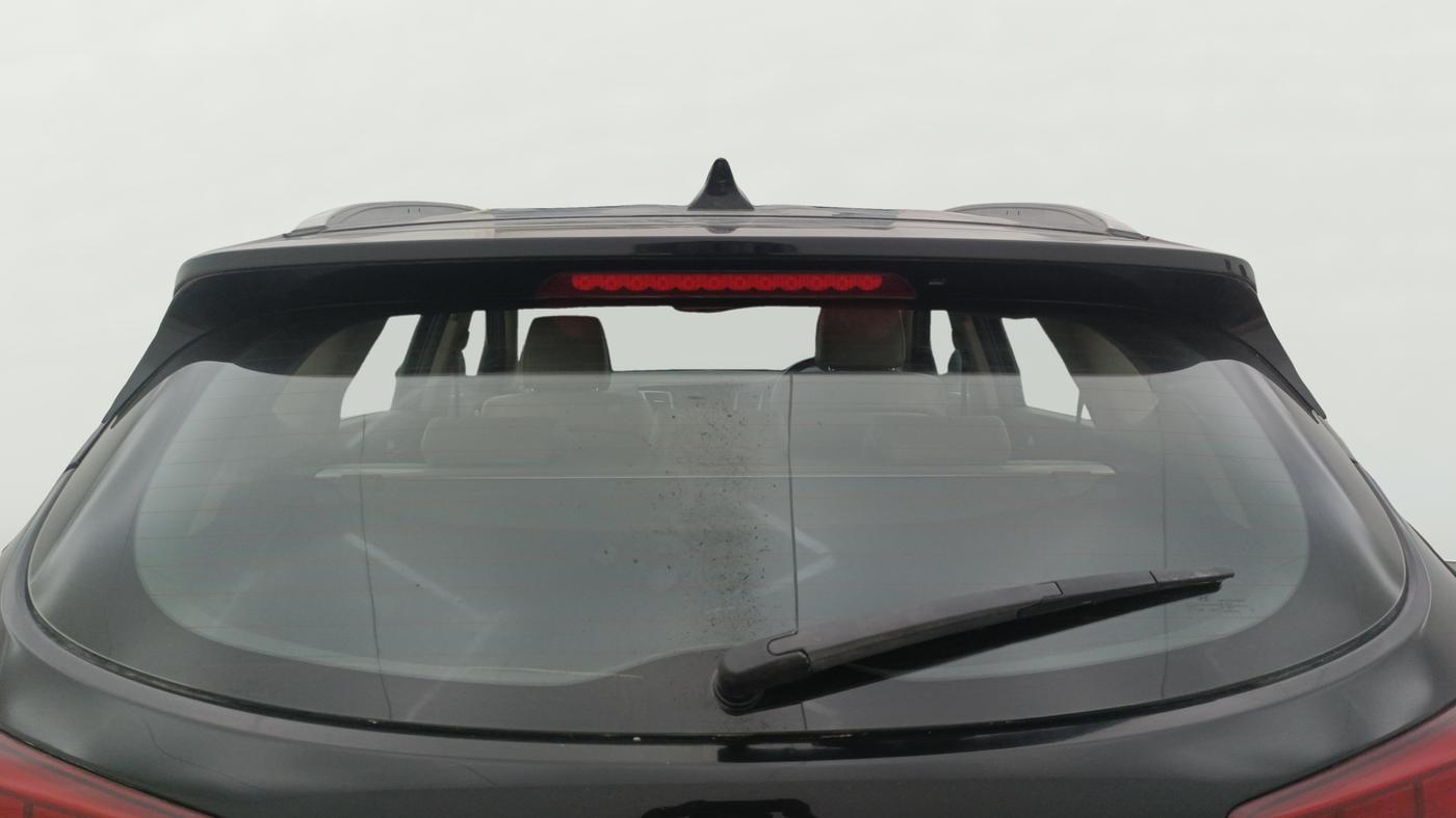 2018 Hyundai Tucson 2WD AT GL DIESEL
, Diesel, Automatic, 1,43,838 km, Rear Windshield