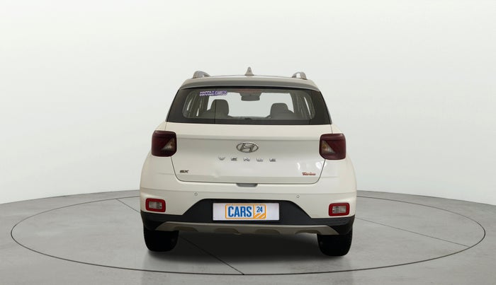 2020 Hyundai VENUE SX 1.0 TURBO, Petrol, Manual, 26,532 km, Back/Rear