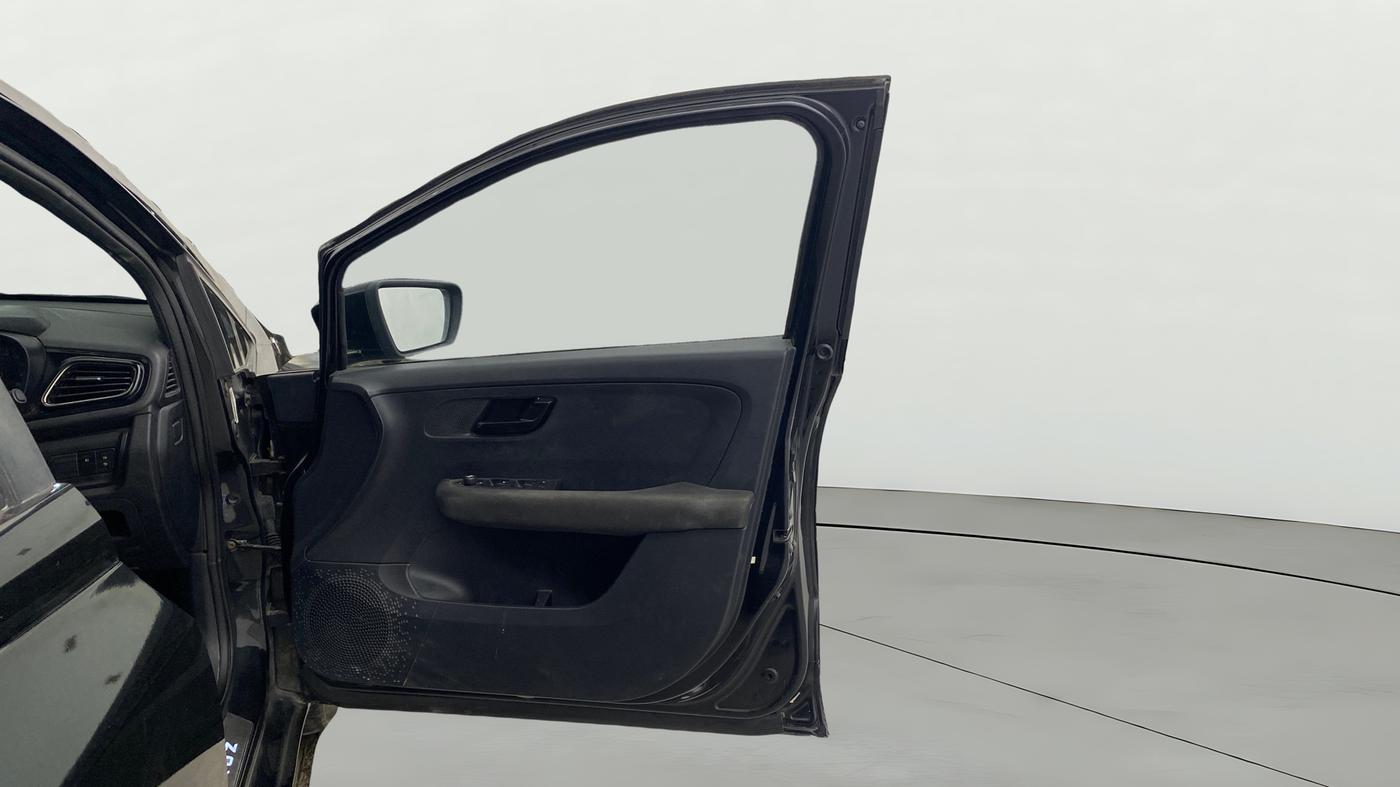 2021 Tata ALTROZ XZ PLUS PETROL DARK EDITION, Petrol, Manual, 40,272 km, RHS Front Door