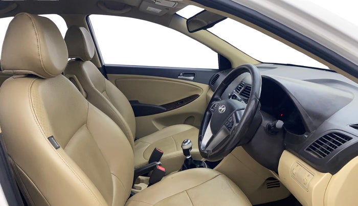 2016 Hyundai Verna 1.6 CRDI SX (O), Diesel, Manual, 90,522 km, Right Side Front Door Cabin