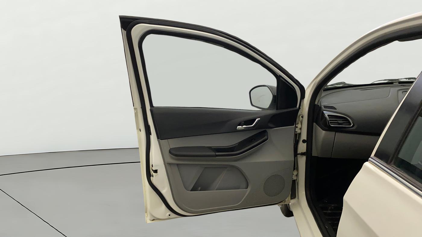 2021 Tata Tiago XZ PLUS PETROL, Petrol, Manual, 73,668 km, LHS Front Door