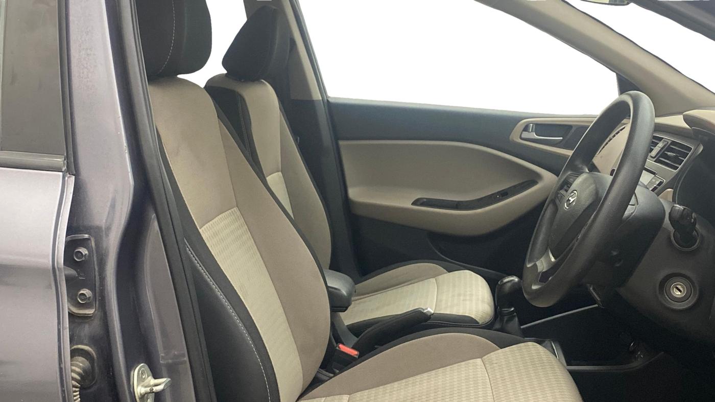 2018 Hyundai Elite i20 ASTA 1.2, Petrol, Manual, 91,180 km, Right Side Front Door Cabin